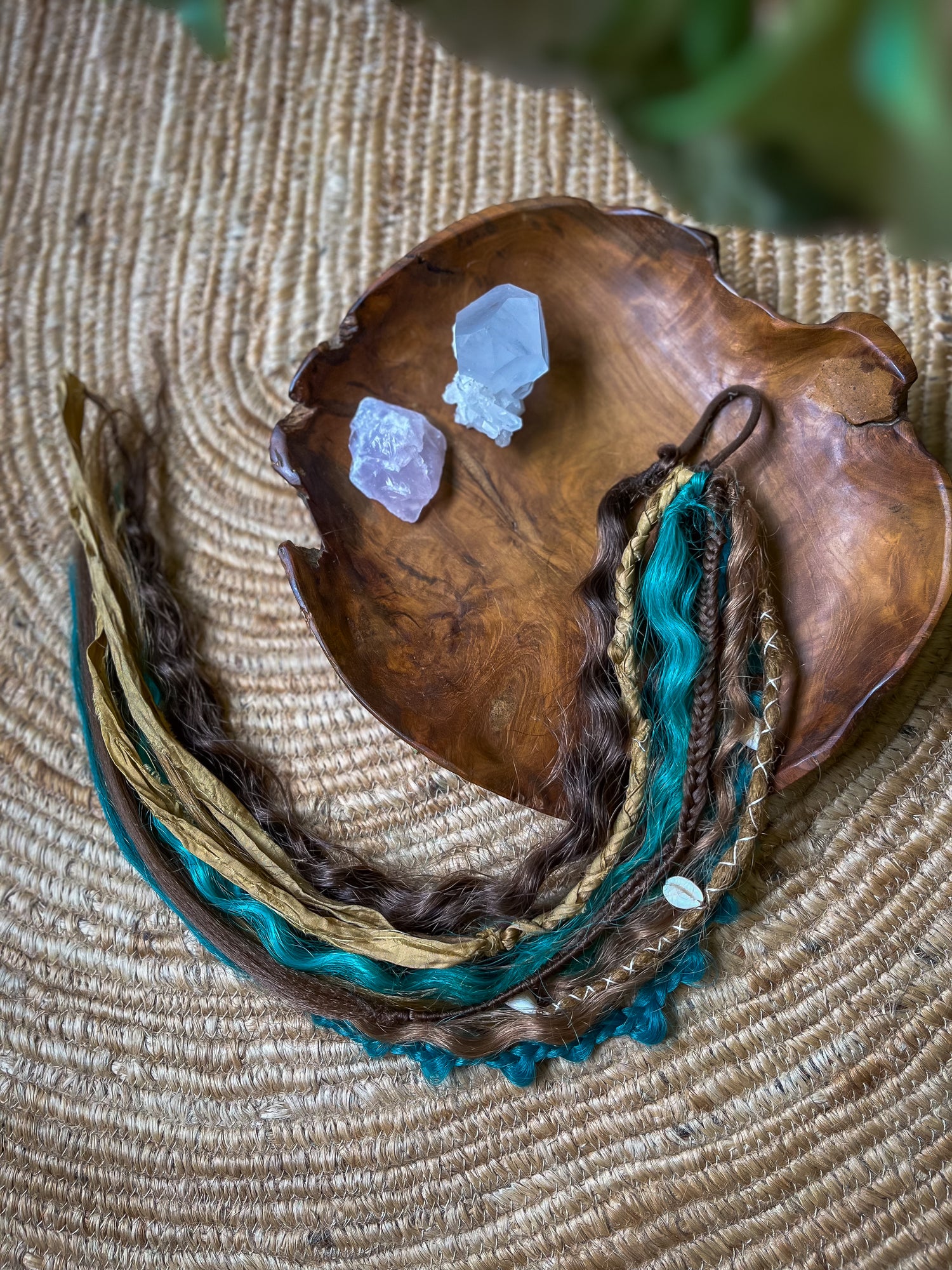 Dread Ponytail – Ocean Earth