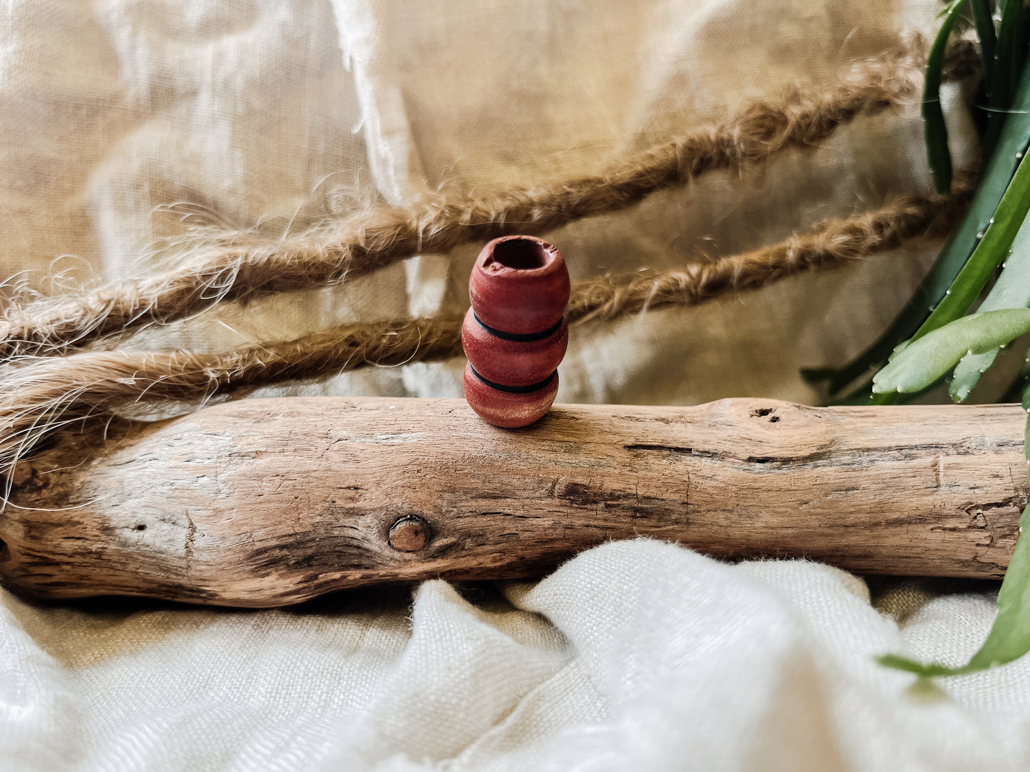 Dreadbead – Sculpted Wood No.4