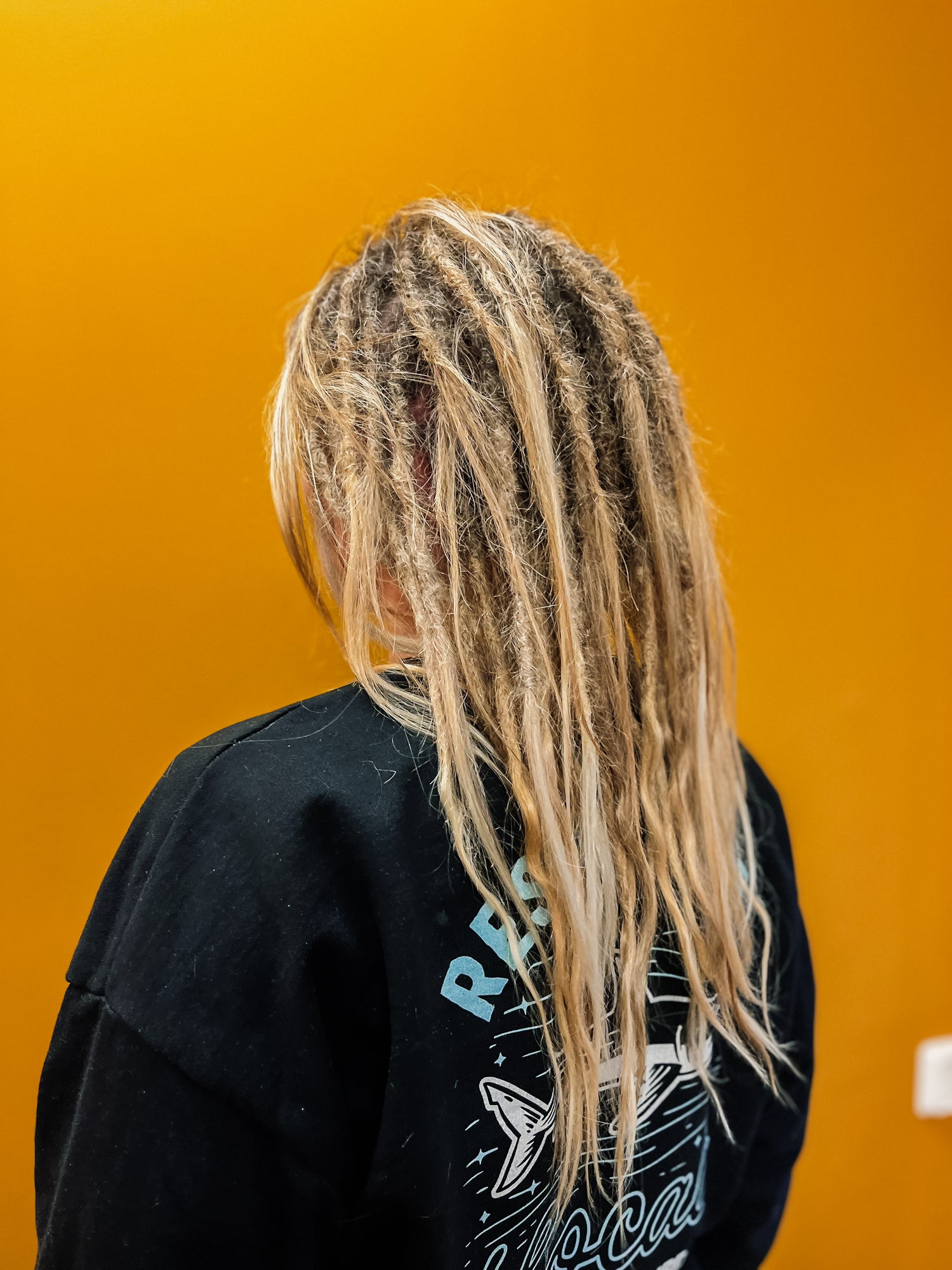 Lady blonde dreads