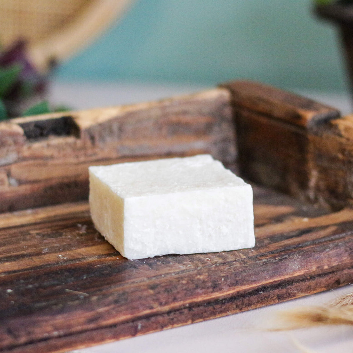 RawRoots Velvet Bloom – Hydrating Shampoo Bar