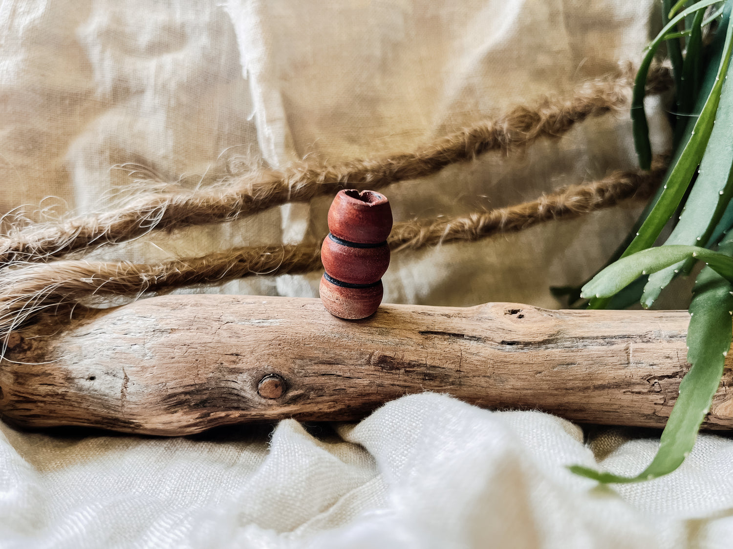 Dreadbead – Sculpted Wood No.4