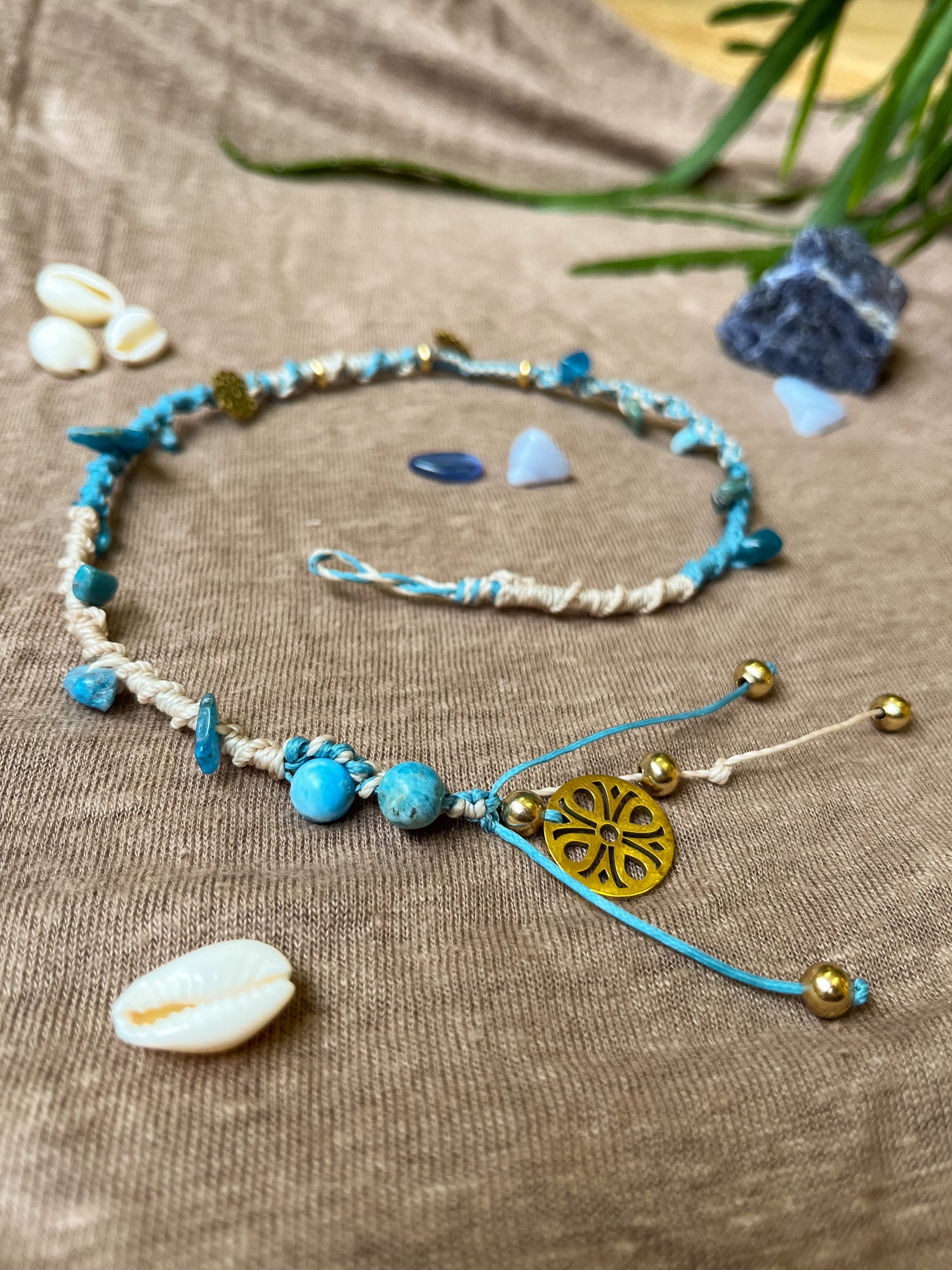 Macramé hairwrap – Lucht & Stroming